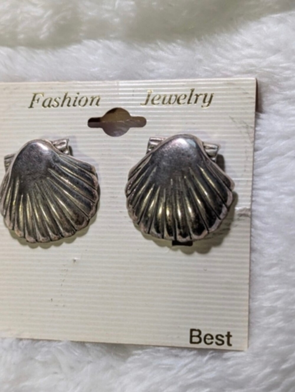 EARRINGS - PIERCED - SILVER - SHELL-SHAPED - Vintage